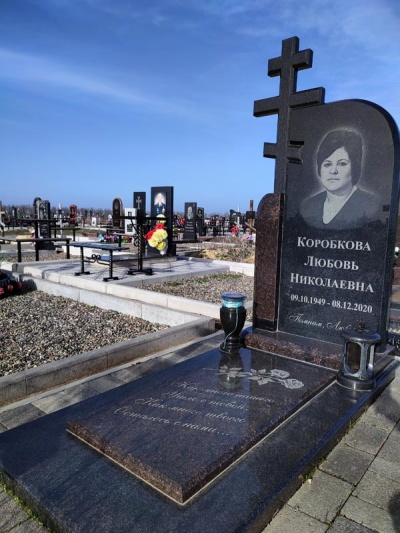 Гранитный памятник  «Православный»